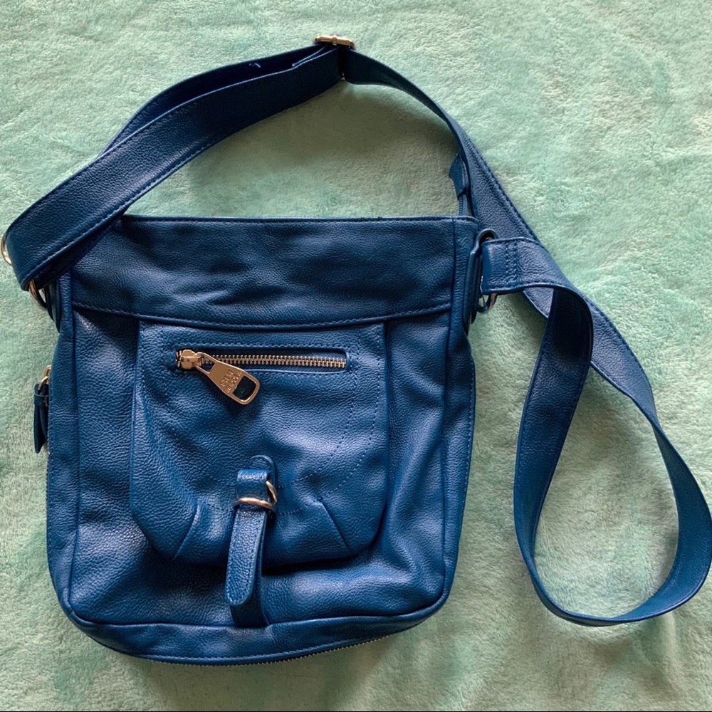 Gorgeous Royal Blue Steve Madden Crossbody
